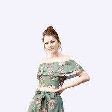 Load image into Gallery viewer, Print Stretch Top